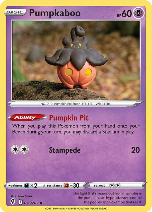 Pumpkaboo 076/203 Common Evolving Skies Pokémon card